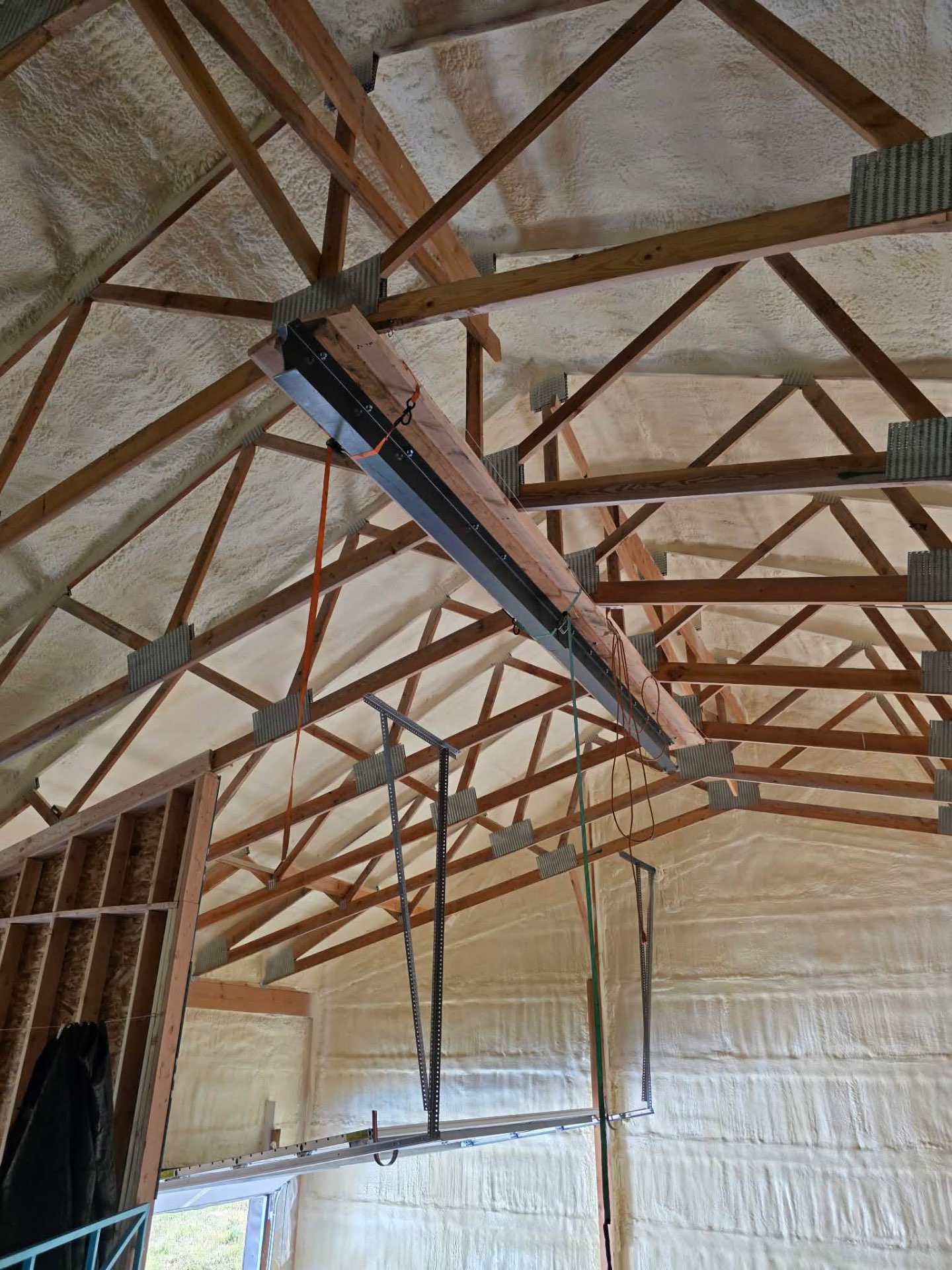 Garage door header + trusses